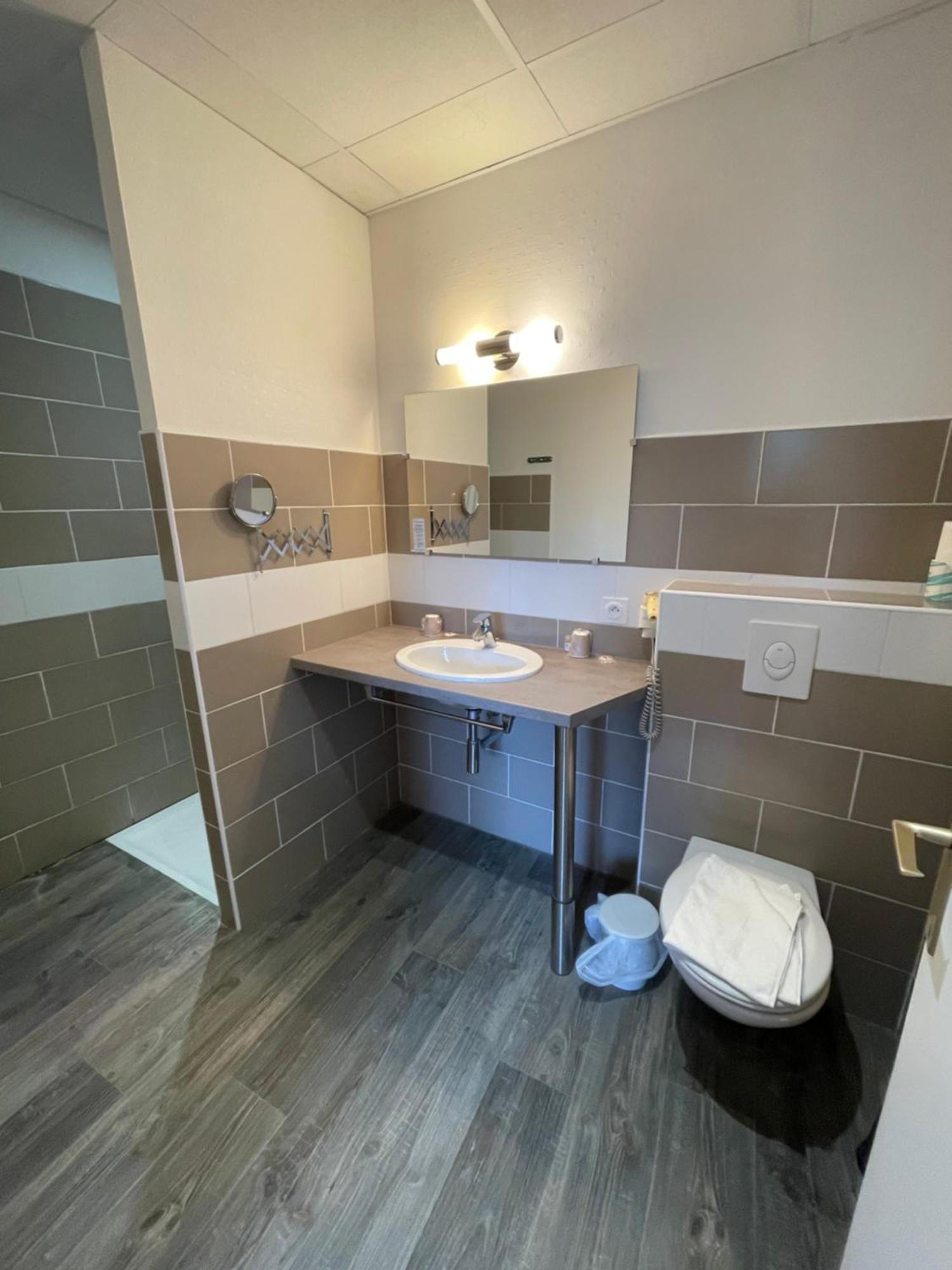 Le Relax Hotell Aurillac Eksteriør bilde